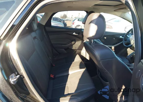 2014 Ford Focus Se from USA, damaged, VIN 1FADP3K21EL300171